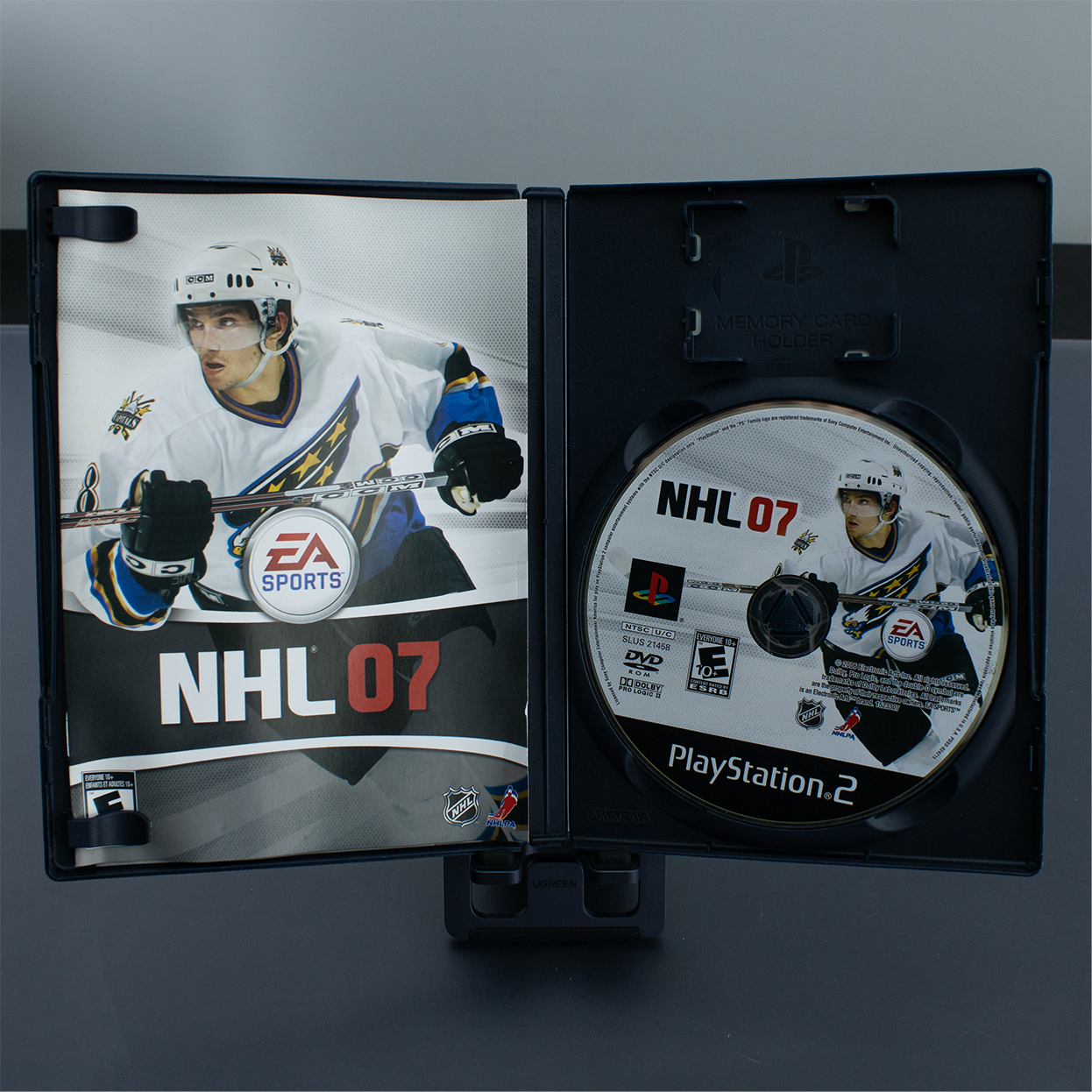 NHL07 - CIB - PS2 Game