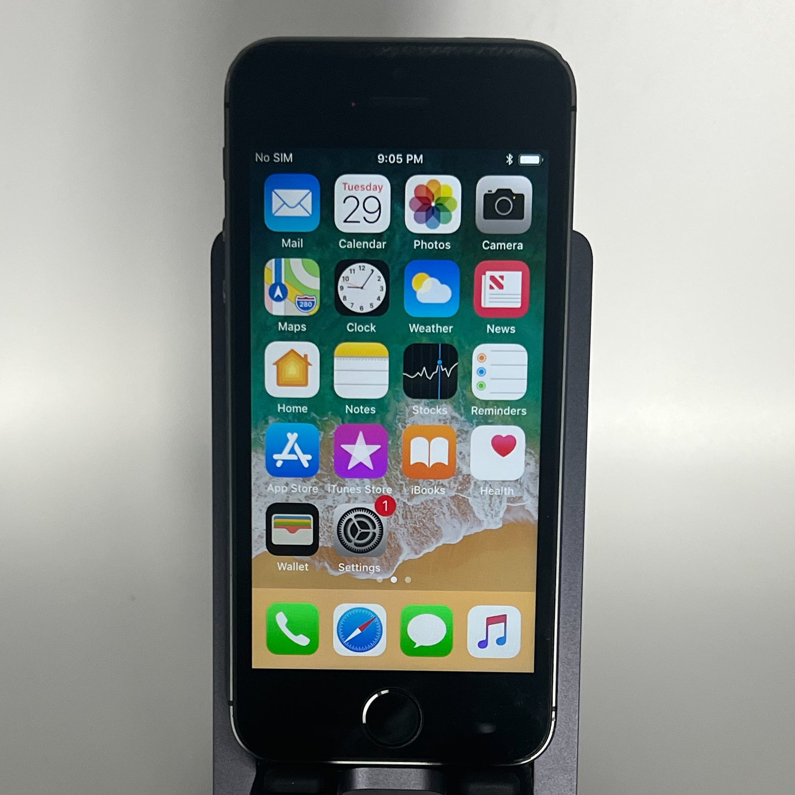 iPhone 5S - iOS 11.2.1 - Unlocked - 16GB - Battery 71%