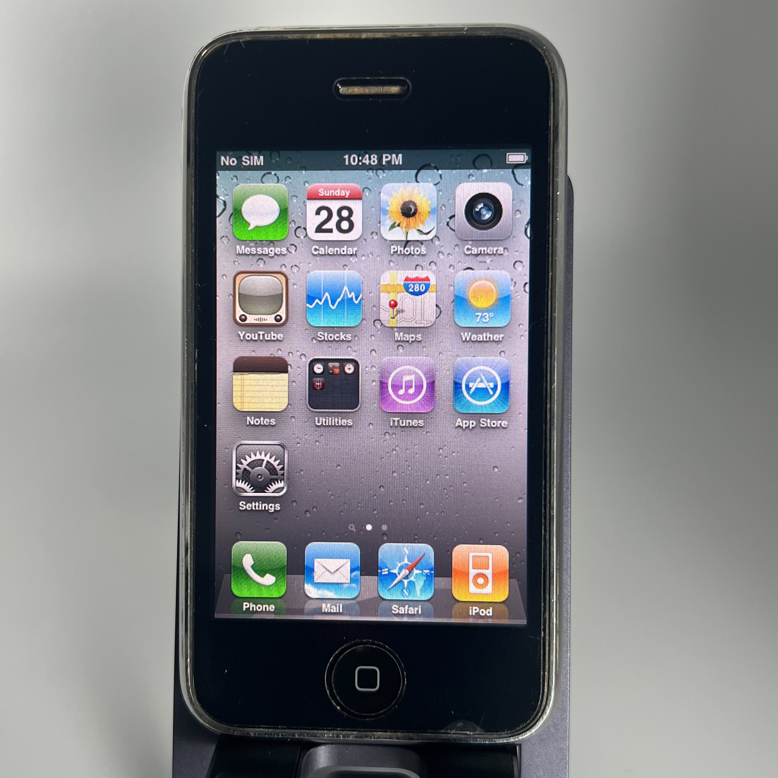 iPhone 3GS - iOS 4.0.2 (RARE) - 32GB - Works fine - Unlocked